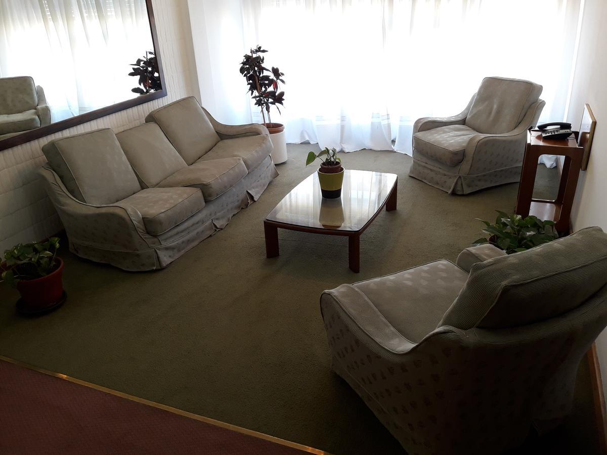 Iberia Hotel Olascoaga Neuquén Esterno foto